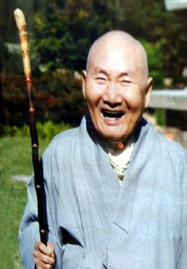 東日法師現(xiàn)罕見蓮花舍利